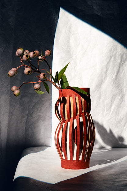 Vase COLUMN RED L – Edition 1 / Edition 2
